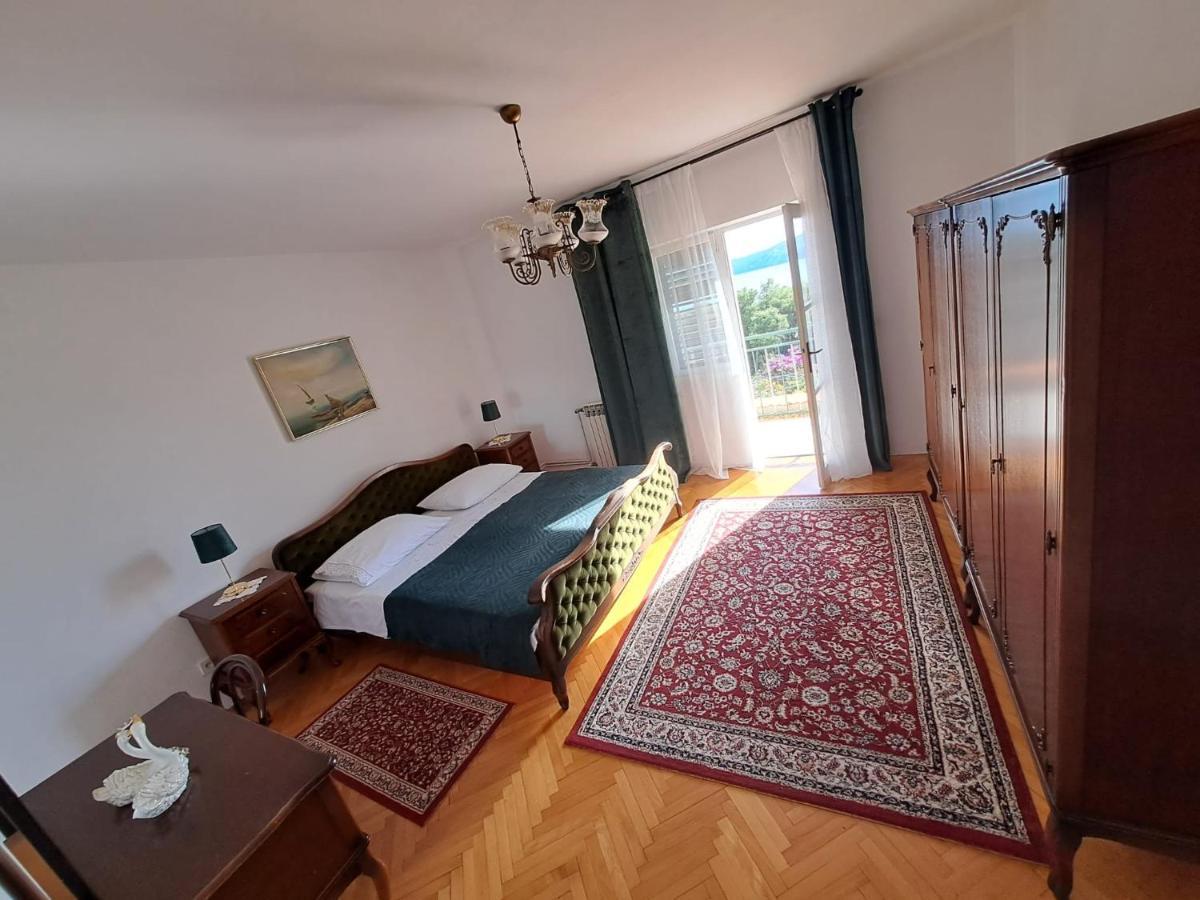 Apartment Artemisia 1 Trogir Exterior foto